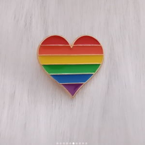 Pin corazón del orgullo