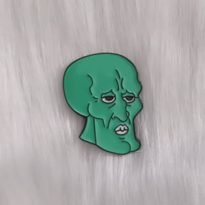 Pin calamardo hermoso